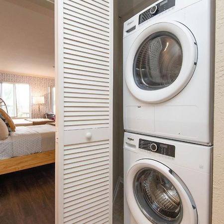 Апартаменти Gucci Mickey And Maxico Lofts Free Parking And Wifi Лос-Анджелес Екстер'єр фото