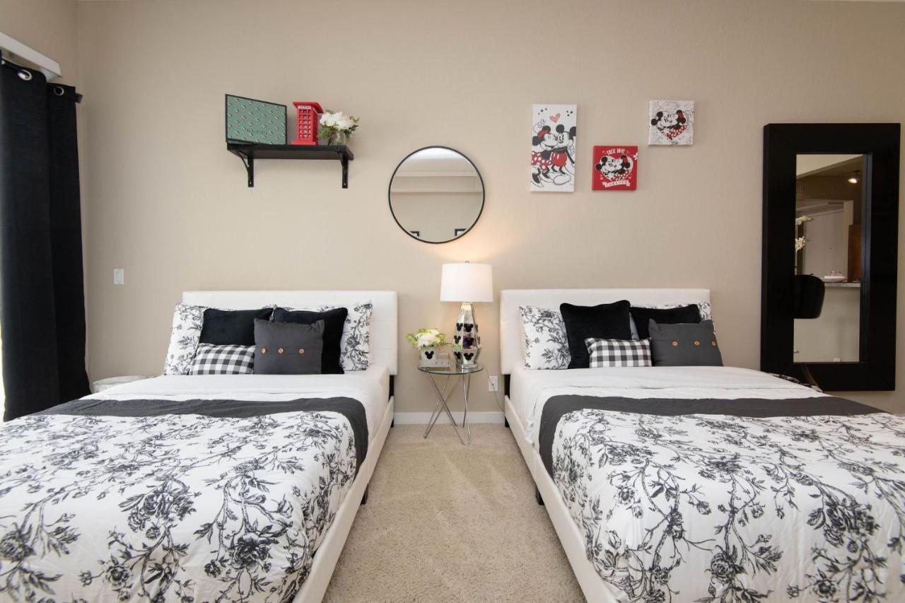 Апартаменти Gucci Mickey And Maxico Lofts Free Parking And Wifi Лос-Анджелес Екстер'єр фото